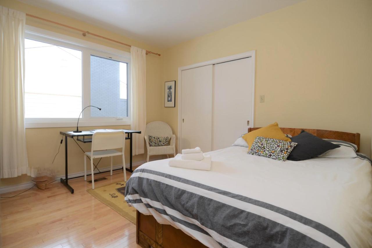 U Of A Homestay, Trails & Whyte Ave Эдмонтон Экстерьер фото