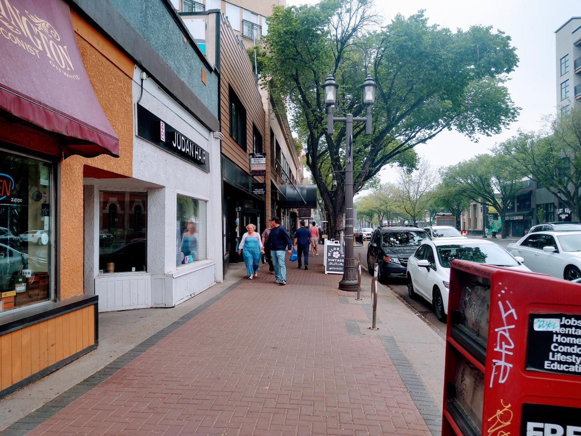 U Of A Homestay, Trails & Whyte Ave Эдмонтон Экстерьер фото