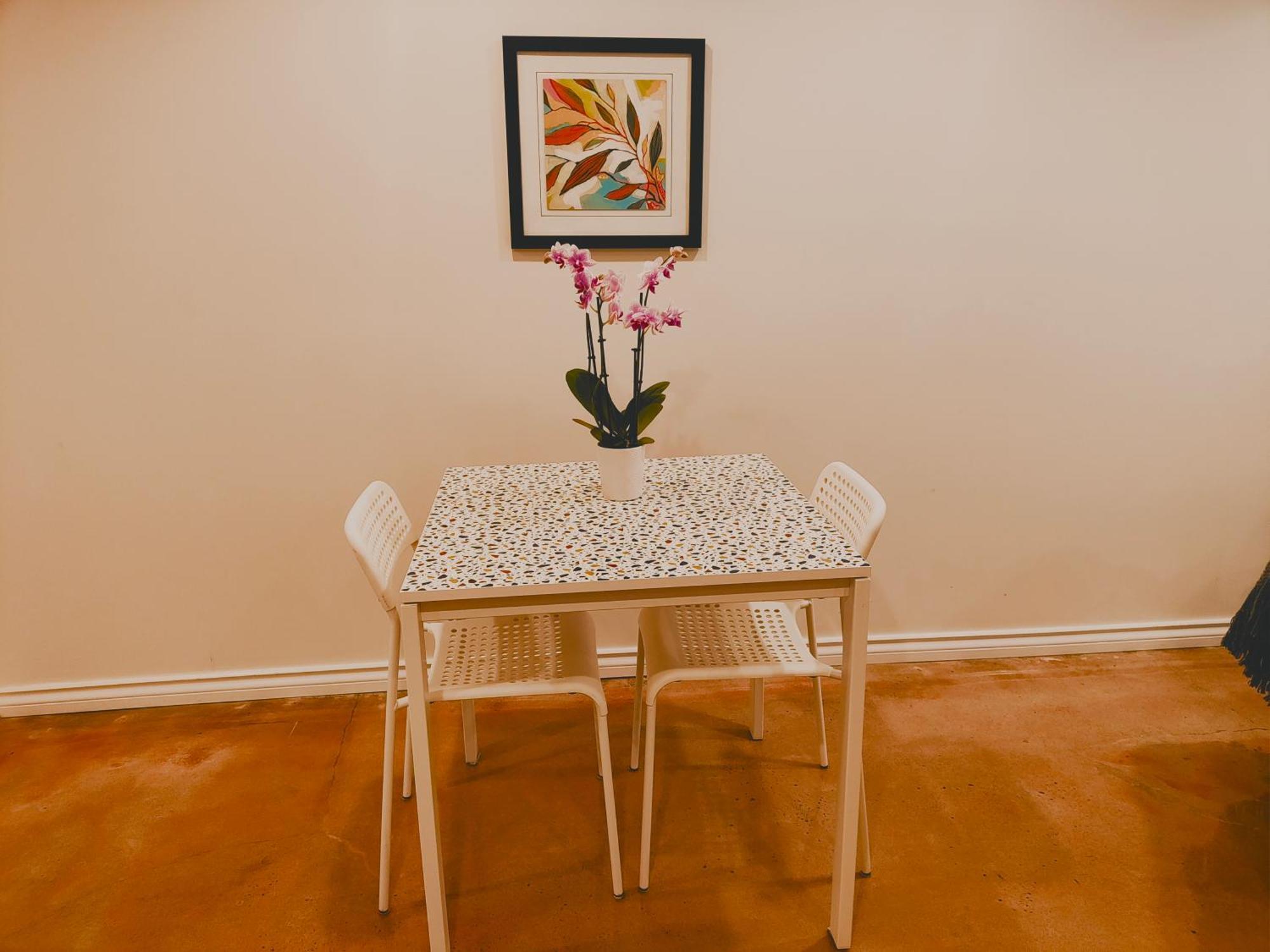 U Of A Homestay, Trails & Whyte Ave Эдмонтон Экстерьер фото