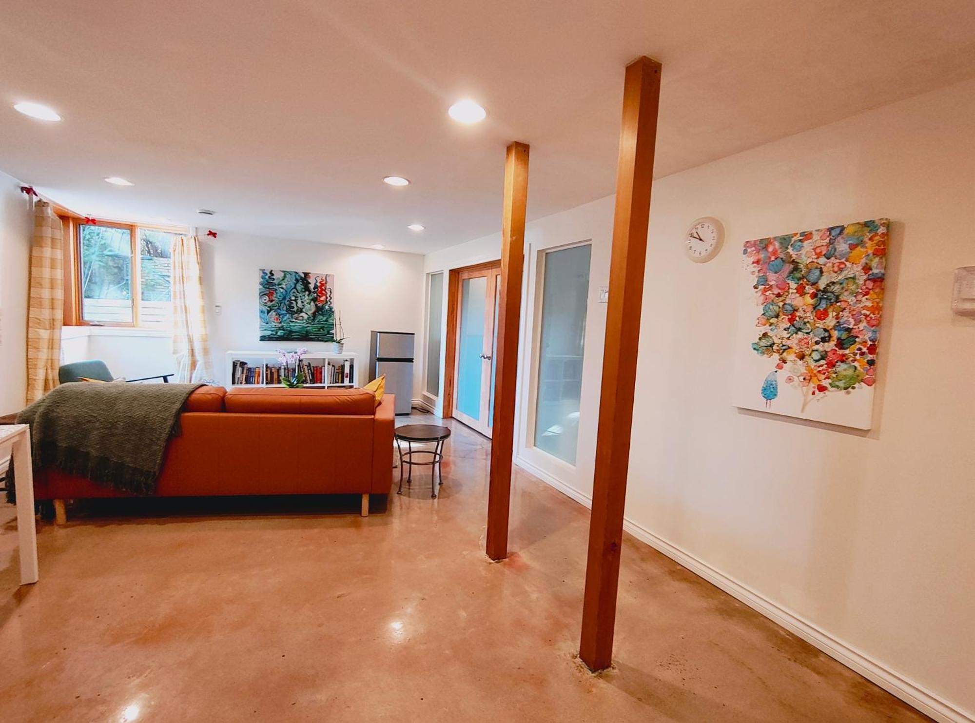 U Of A Homestay, Trails & Whyte Ave Эдмонтон Экстерьер фото